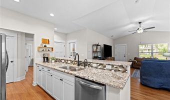 819 Baker St, Baldwin City, KS 66006