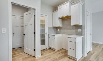 1603 N Wildflower Ct, Andover, KS 67002