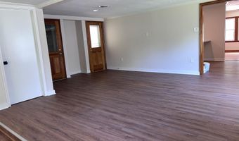 11824 Newsom Dr, Baton Rouge, LA 70811