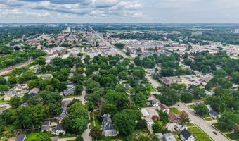 1220 Lincoln Way, Ames, IA 50010