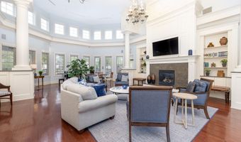 19 Cherry Hills Cir 19, Bloomfield, CT 06002