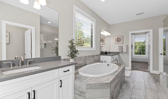 28 VANDIVER, Acworth, GA 30101