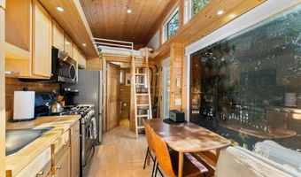 9586 Alto Dr, La Mesa, CA 91941