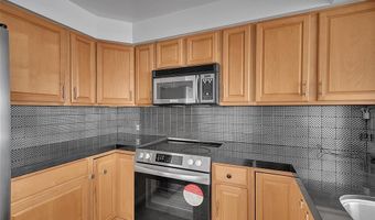 20335 W Country Club Dr 2210, Aventura, FL 33180