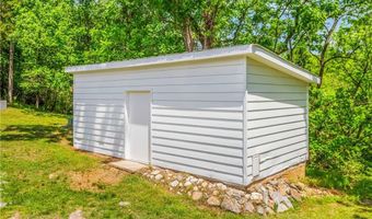 636 Bryant Mill Rd, Ararat, NC 27007