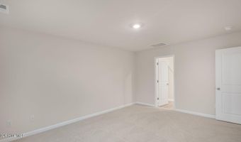 3914 Pasture Ln, Ayden, NC 28513