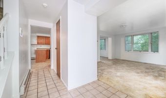 15 Lisa Dr, Alloway, NJ 07422