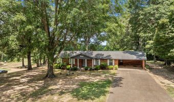 127 Trianon St, Batesville, MS 38606