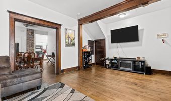 120 E PACIFIC St, Appleton, WI 54911