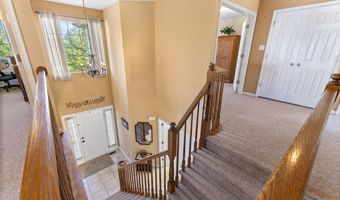5 Overlook Ct, Bayville, NJ 08721