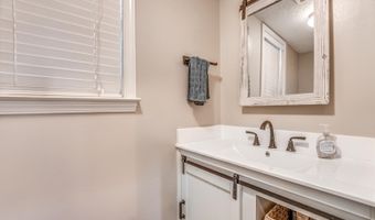 3769 OAK FOREST Dr, Bartlett, TN 38135