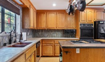 1856 Fern Way, Arnold, CA 95223
