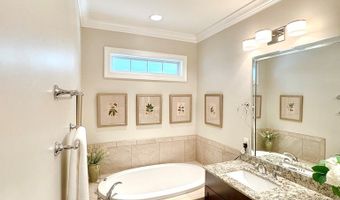 737 Queens Way, Auburn, AL 36830
