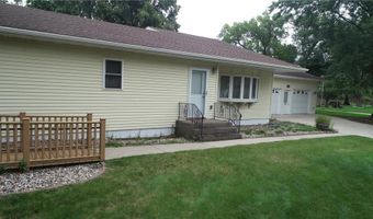 717 Westwood Dr, Alexandria, MN 56308