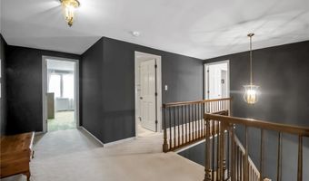 150 Brandywine Dr, Amherst, NY 14221
