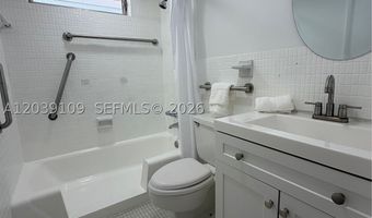 2980 Point East Dr D311, Aventura, FL 33160