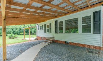 646 Hawthorne Dr, Asheboro, NC 27205