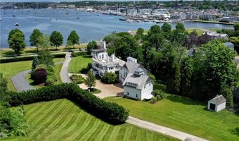 2 Harbor View Dr, Newport, RI 02840