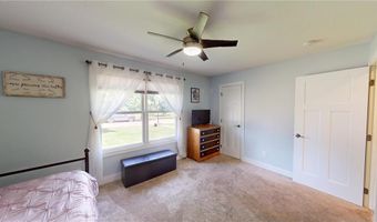 110 Hawthorne St W, Albert Lea, MN 56007