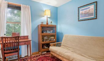 106 Halfmoon Dr, Altamont, NY 12009