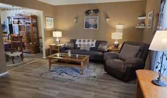32 Pulaski Dr, Barnegat, NJ 08005