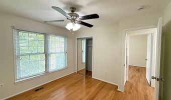 2438 S WALTER REED Dr S E, Arlington, VA 22206