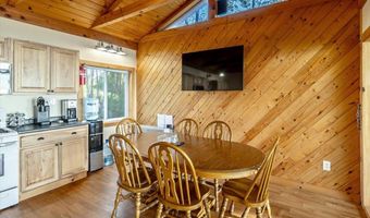 39 Bourdeau Ln N, Alburgh, VT 05440