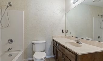 1129 KING ARTHUR Ct, Alabaster, AL 35007