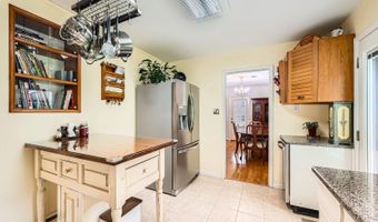 12105 LANHAM SEVERN Rd, Bowie, MD 20720