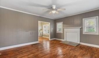 109 Fisher St, Athens, TN 37303