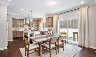 305 River Birch Dr, Galena, OH 43021