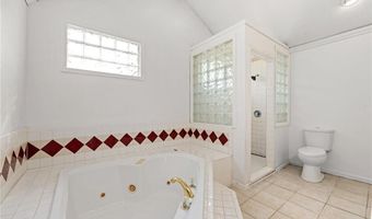 9 Oriole Dr, Agency, MO 64401