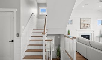 322 Third St, Beach Haven, NJ 08008