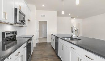 349 Maddox Dr, Aberdeen, NC 28315