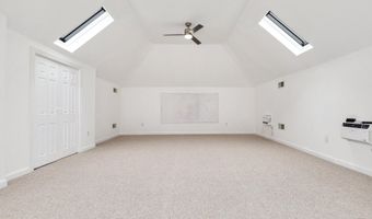 6801 CAPRI Pl, Bethesda, MD 20817