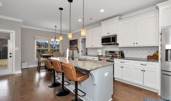 17115 Freedom Dr, Athens, AL 35613