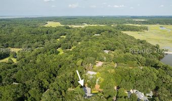 9 Bajala Dr E, Beaufort, SC 29907
