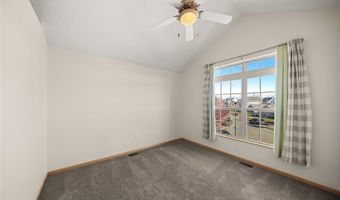 2115 SW Sugarberry Ct, Ankeny, IA 50023