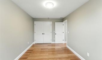 6 Pico Cir, Johnston, RI 02919