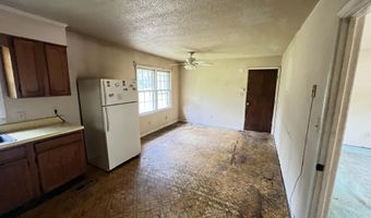 121 Forest Pl, Aberdeen, NC 28315