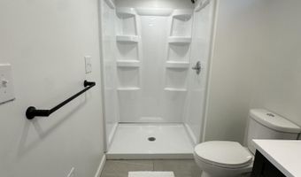 7150 Shenandoah Ave, Allen Park, MI 48101