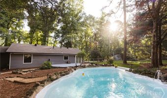 640 Tallassee Rd, Athens, GA 30606