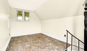 223 N Walnut St, Allegan, MI 49010