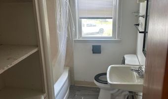 128-130 N Hampton Rd, Columbus, OH 43213