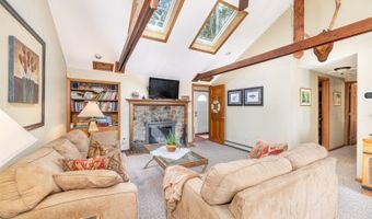 340 W Lakeshore Dr, Alloway, NJ 07422