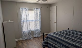 25836 MANHATTAN Ln, Astor, FL 32102