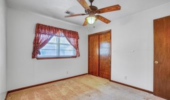 1909 N Flamingo Ln, Altus, OK 73521