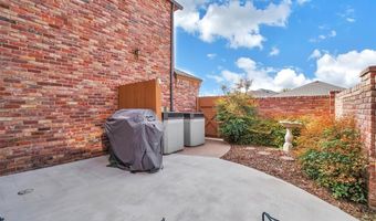 201 Paseo De Vida Loop, Altus, OK 73521