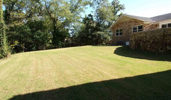 7 CHRISTOPHER Way, Anniston, AL 36207