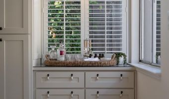 221 Highland Dr, Aptos, CA 95003